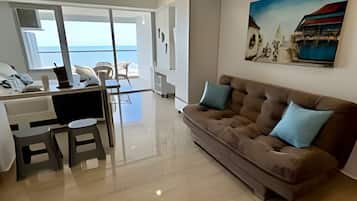 Apartment | Living area