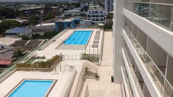 Apartment | Pool | Outdoor pool