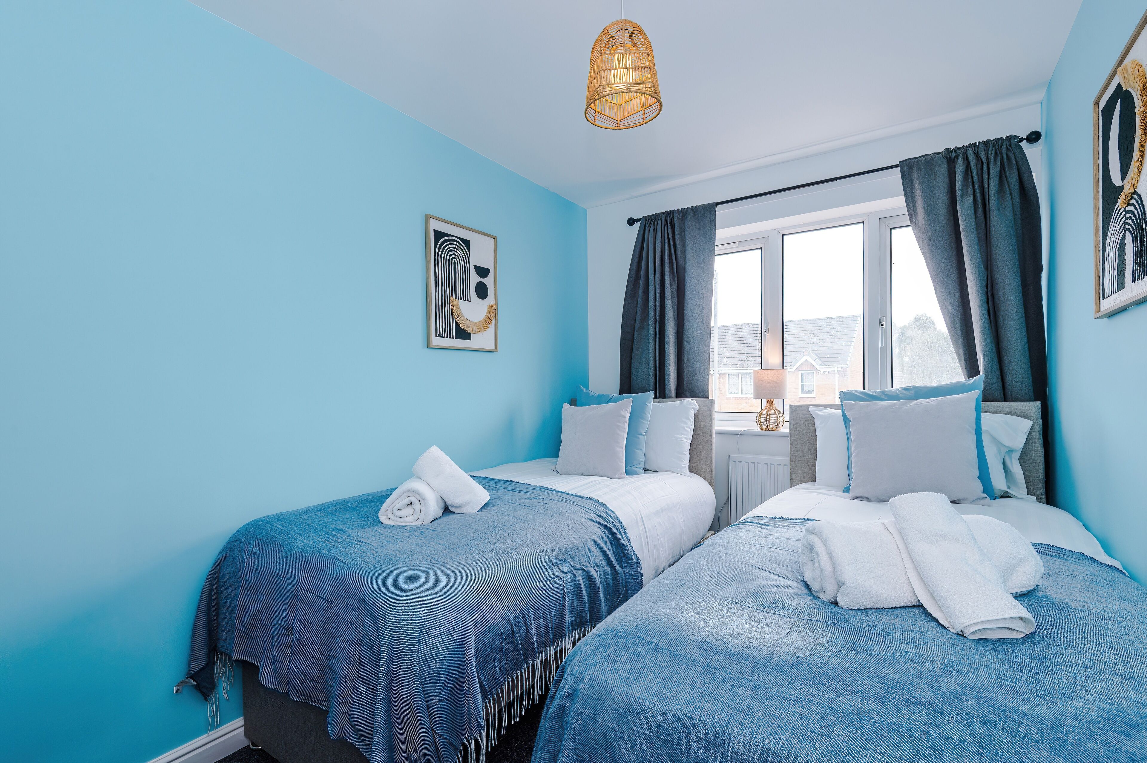 3 bedrooms, iron/ironing board, free WiFi, bed sheets