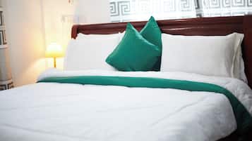 1 habitación, tabla de planchar con plancha, wifi y ropa de cama