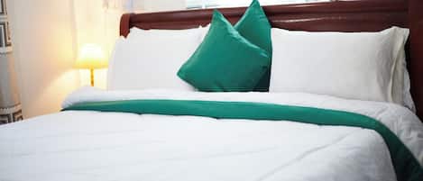1 chambre, fer et planche Ă repasser, Wi-Fi, draps fournis