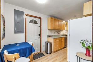 Fridge, microwave, oven, dishwasher