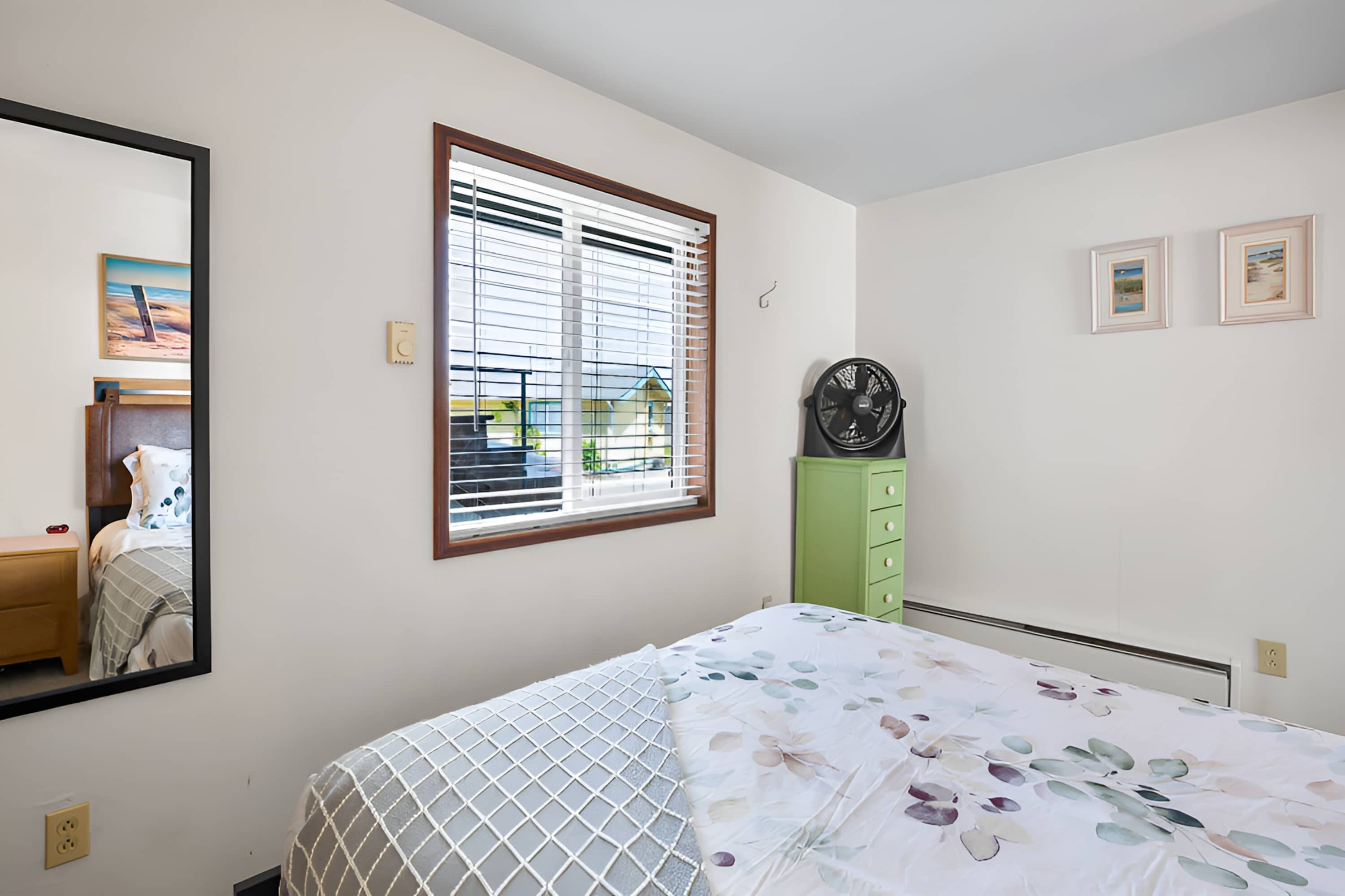 1 bedroom, travel crib, WiFi, bed sheets