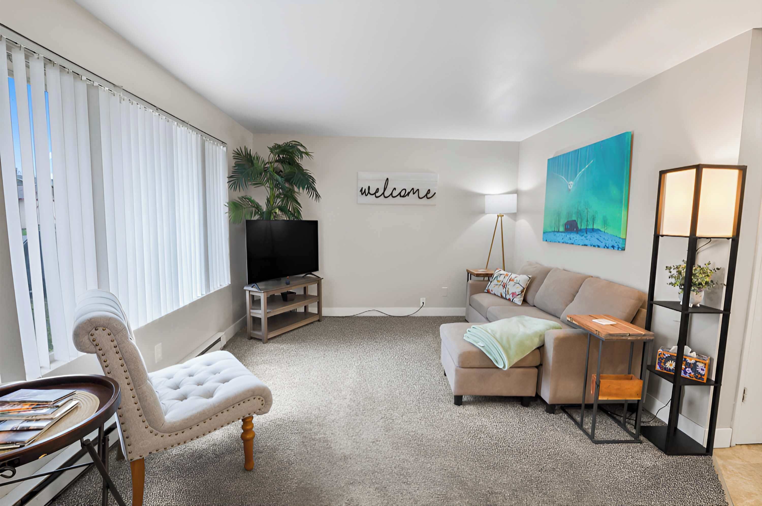 Téléviseur, bureau