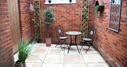 Charming 2-bedroom corporate apartment in Kingston upon Hull