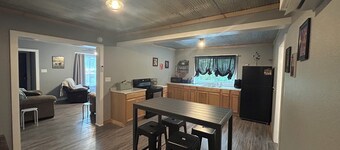 Welcoming 3-bedroom house near charming Mount Ida and Lake Ouachita!