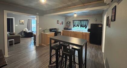 Welcoming 3-bedroom house near charming Mount Ida and Lake Ouachita!