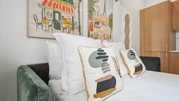 2 chambres, fer et planche à repasser, lit parapluie, Wi-Fi gratuit