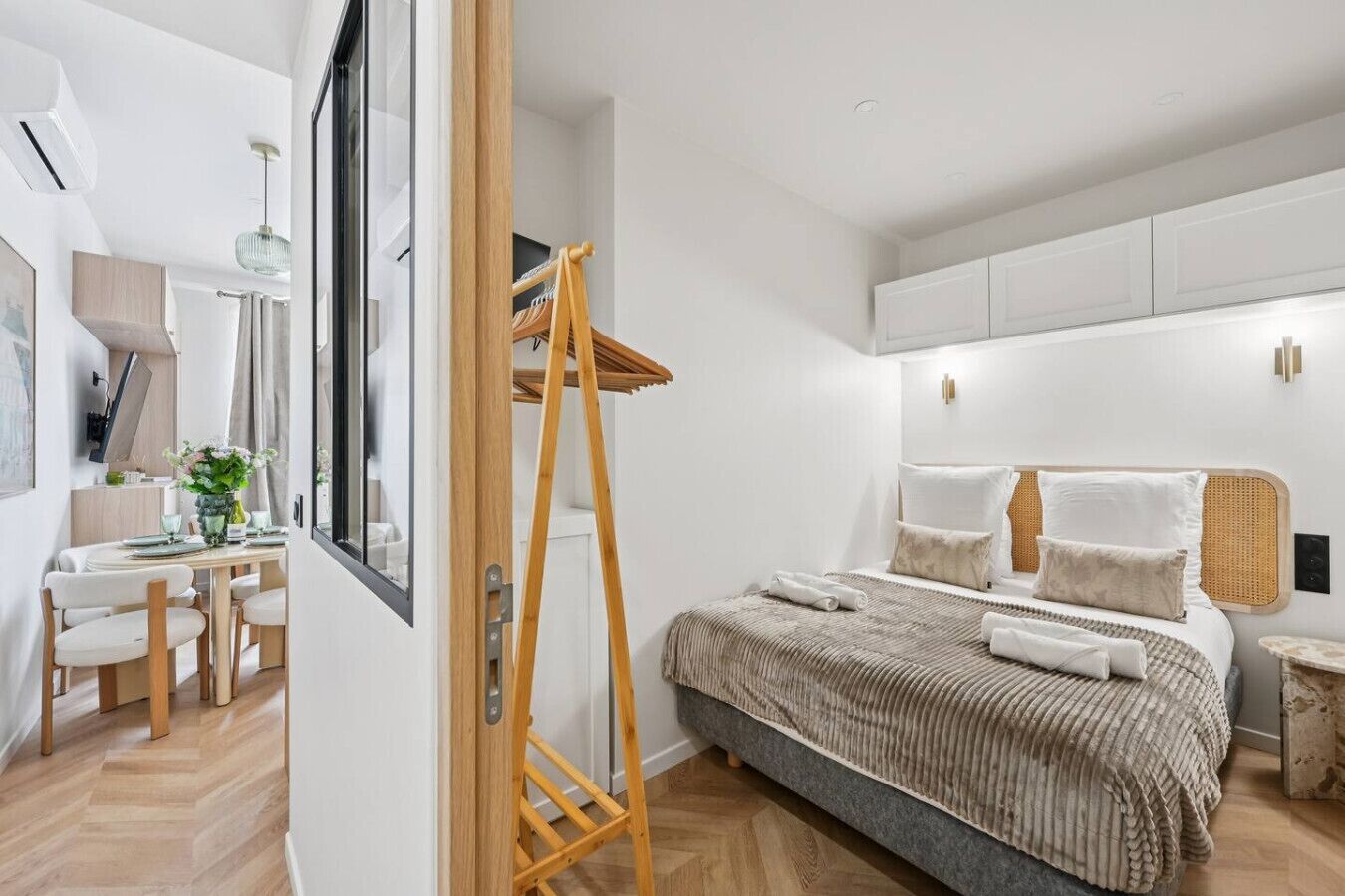 2 室のベッドルーム、アイロン / アイロン台、旅行用ベビーベッド、WiFi (無料)