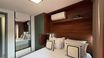 Departamento básico | Escritorio, cuna de viaje y wifi gratis