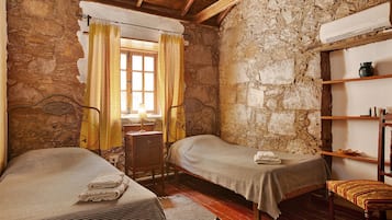 Loft, 2 slaapkamers, roken, privézwembad