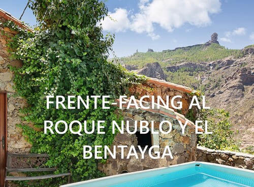 Authentic Canarian House in the Center o