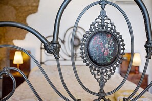 Loft, 2 Bedrooms, Smoking, Private Pool - Authentic Canarian House in the Center o (Tejeda)