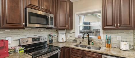 Microwave, oven, stovetop, dishwasher