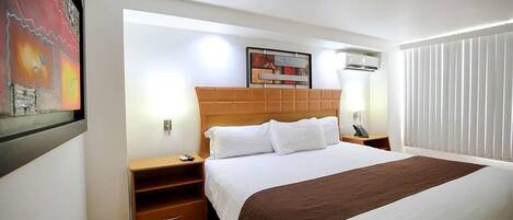 2 soverom, strykejern/-brett, internettilgang og sengetøy