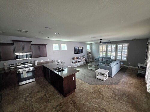 Pet-Friendly 3 bed Home w/ Pool Access, Game Room & Garage – Walk to Dining!