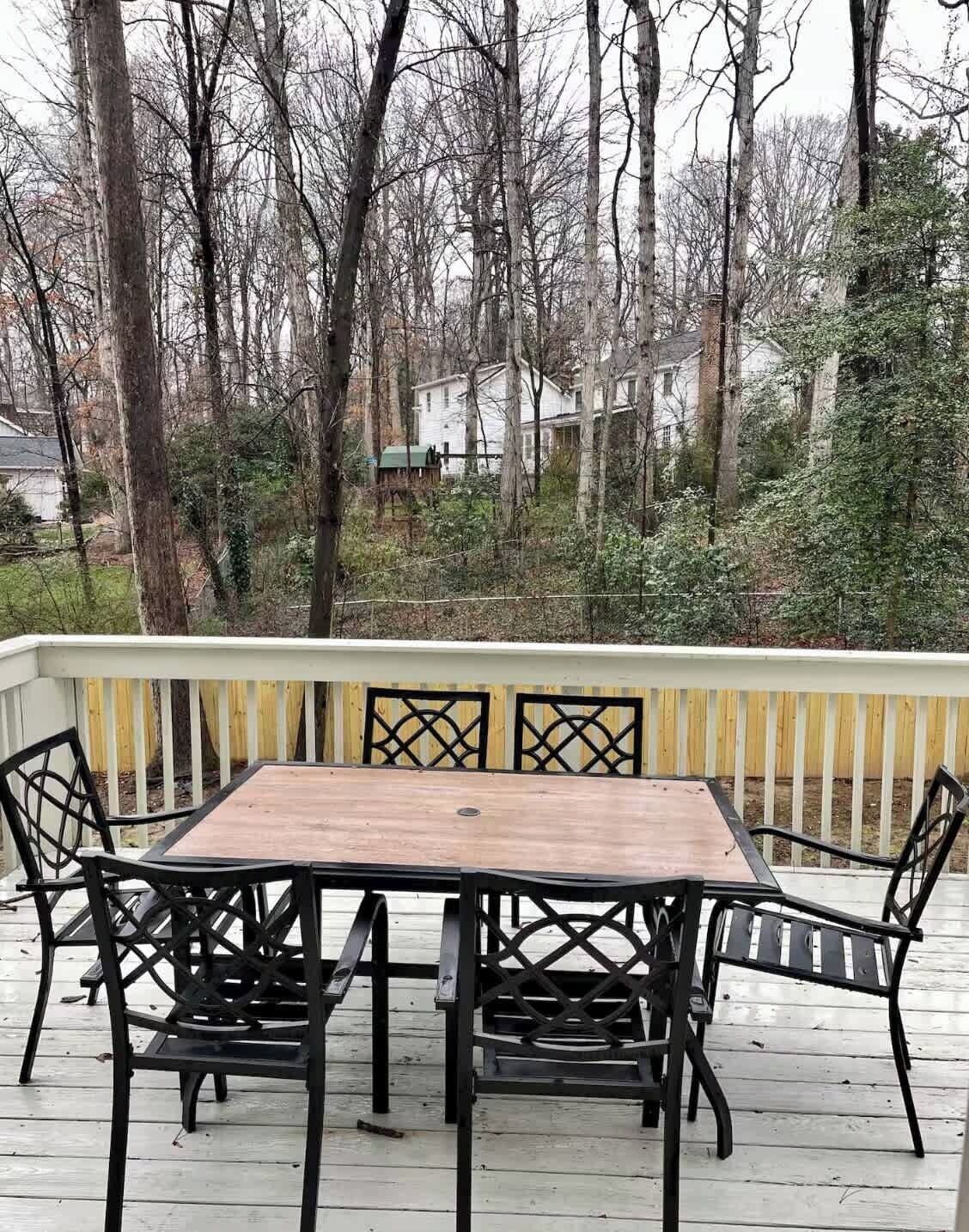 屋外ダイニングエリア