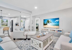 Smart-TV, Tischtennisplatte