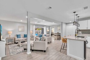 Smart-TV, Tischtennisplatte