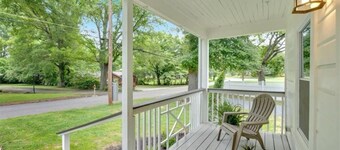 Lakepoint Landing 2B-2B 3Tvs close to highway I-75 1 king size bed