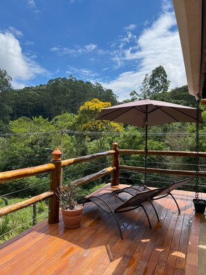 Chalet Confort, plusieurs lits, cuisine, vue jardin | Lanai