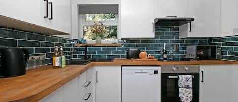 Microwave, oven, dishwasher