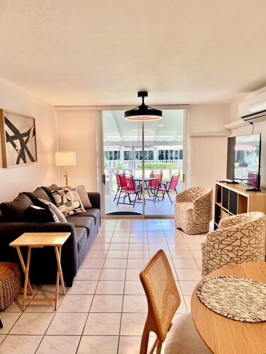 New on the market! Recently remodeled 2-bedroom apartment in pleasant Dorado