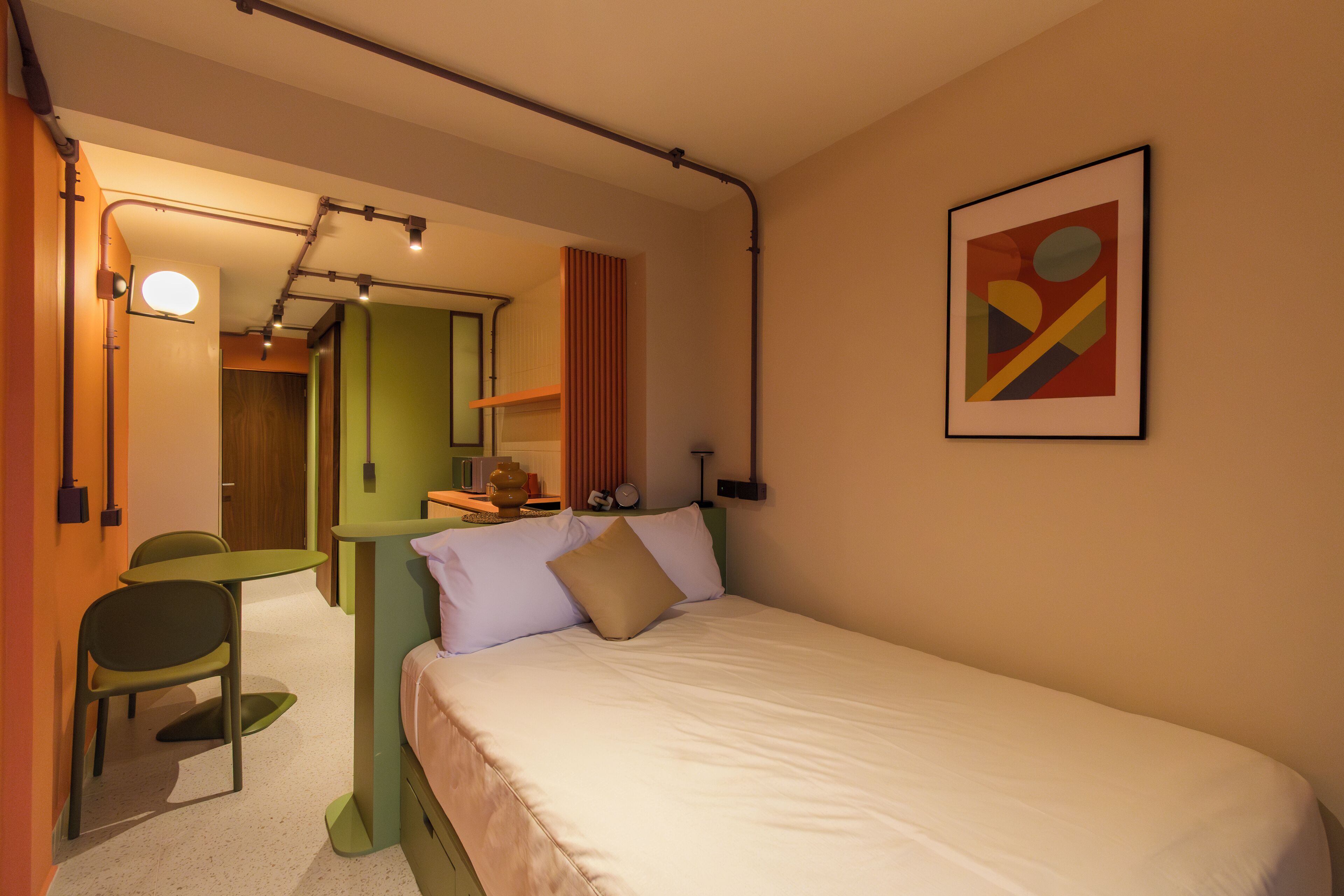 Suite estudio ejecutiva, vistas al jardín | Escritorio, espacio para trabajar con un portátil, wifi gratis