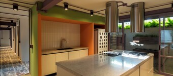 Nico Hotel & Residences