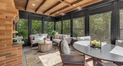The Lodge at The Narrows Cabins