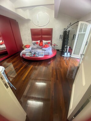 1 Schlafzimmer, Bügeleisen/Bügelbrett, WLAN, Bettwäsche