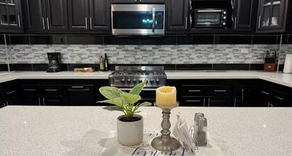 Condado Santa Elena -October Discount 159/Night