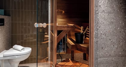 Hotel H28