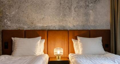 Hotel H28