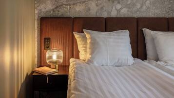 Quadruple Room, Multiple Beds, Kitchen | Blackout drapes, free WiFi