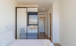 Basic Apartment - Balcony With sea View 230m From the Beach! Prb0405 (Florianópolis)