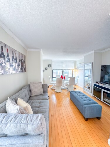 Colombia University 3Bedroom 1 1/2 Bath Across Cathedral of St. John the Divine