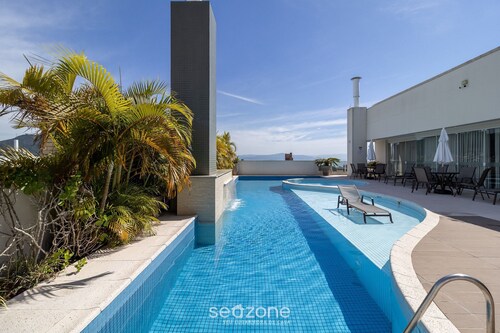 Apt With Private Barbecue and Pool Pea1301