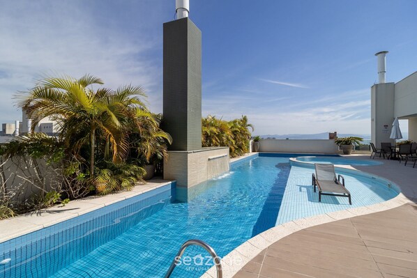 Basic Apartment | Pool | Outdoor pool