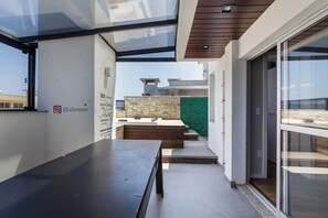 Living area - House w/ Gourmet Area, Just 10min From the sea OSH (Florianópolis)
