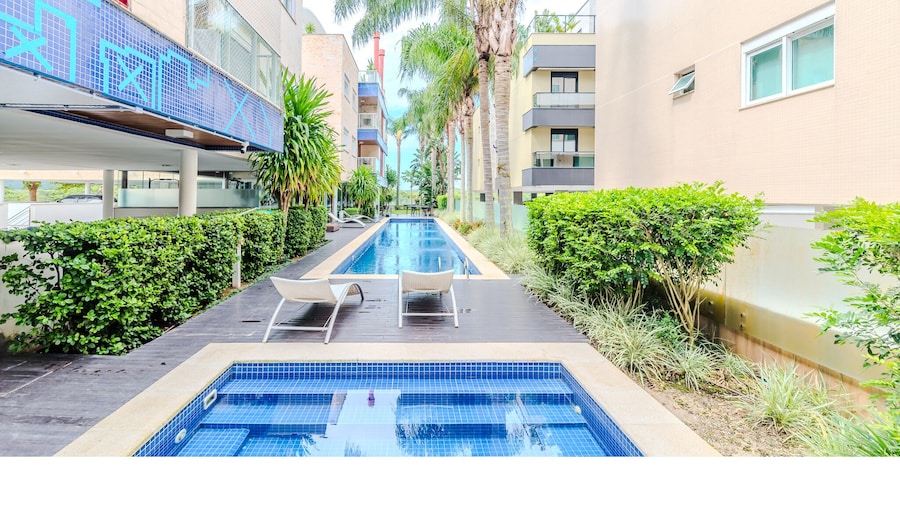 Beautiful Apart w/ Balcony 500m From Beach Nng0102