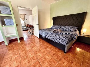 1 bedroom, iron/ironing board, WiFi, bed sheets - Relax in Bucerías, Steps from the Beach and More (Bucerías)