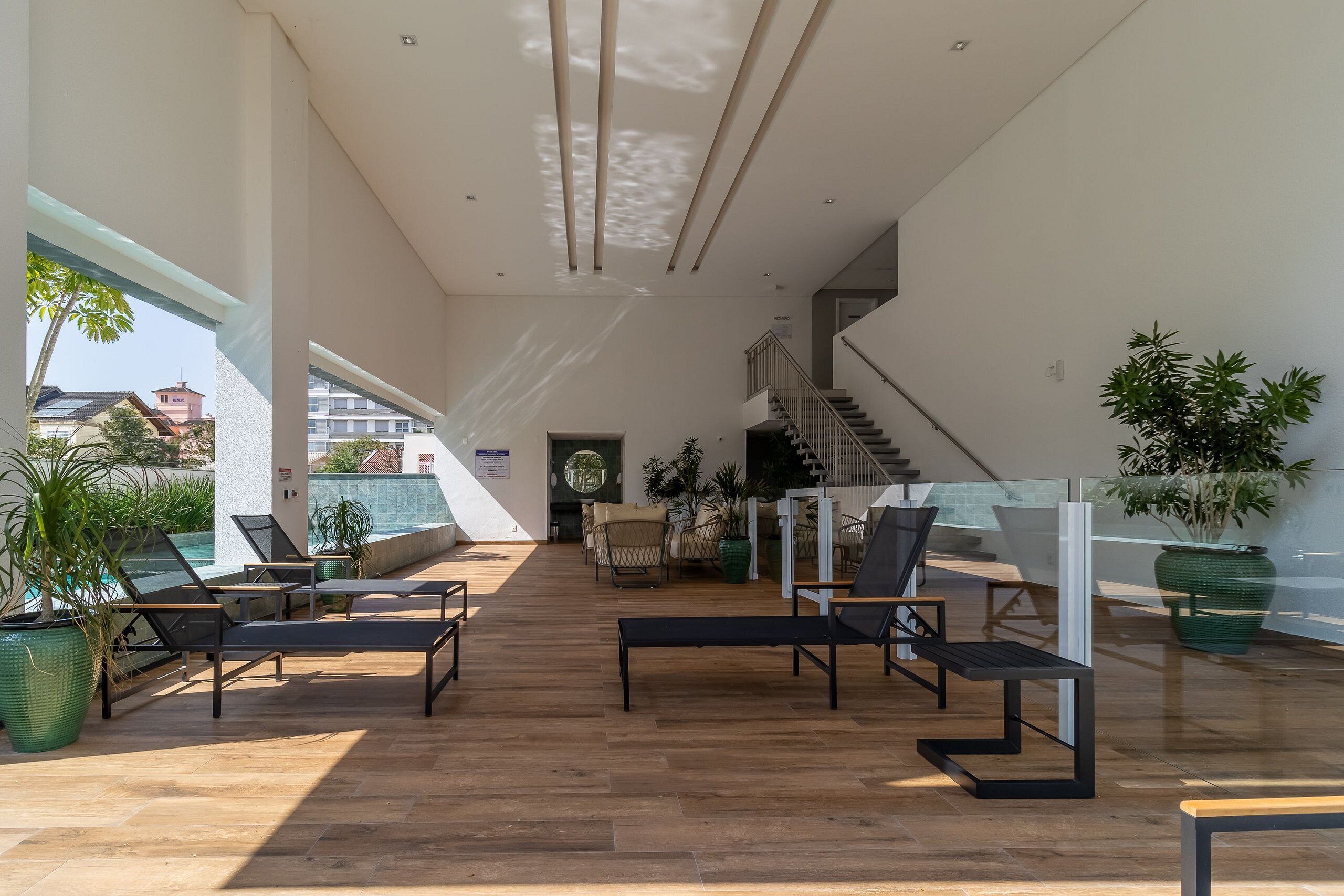 Basic Apartment | Terrace/patio