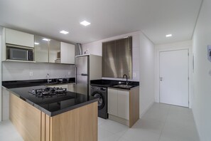 Basic Apartment | Private kitchen