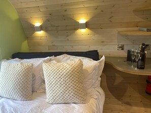 Hytte (Whitewisp - with hot Tub) | Sengetøy