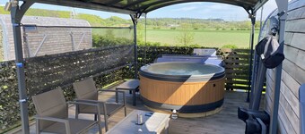 Highland Gateway Glamping & Caravanning