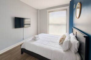 3 bedrooms, iron/ironing board, travel crib, WiFi