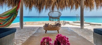 Beach House Piet Boon is a beautiful, spacious oceanfront villa