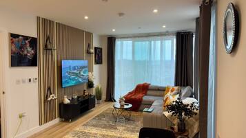 Smart TV, books