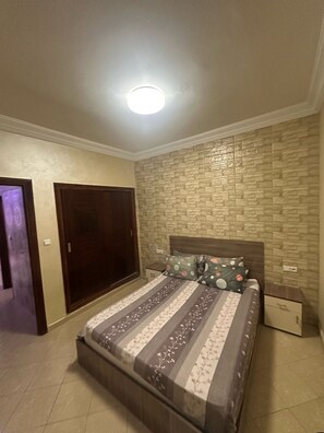 2 Schlafzimmer, Bügeleisen/Bügelbrett, WLAN, Bettwäsche